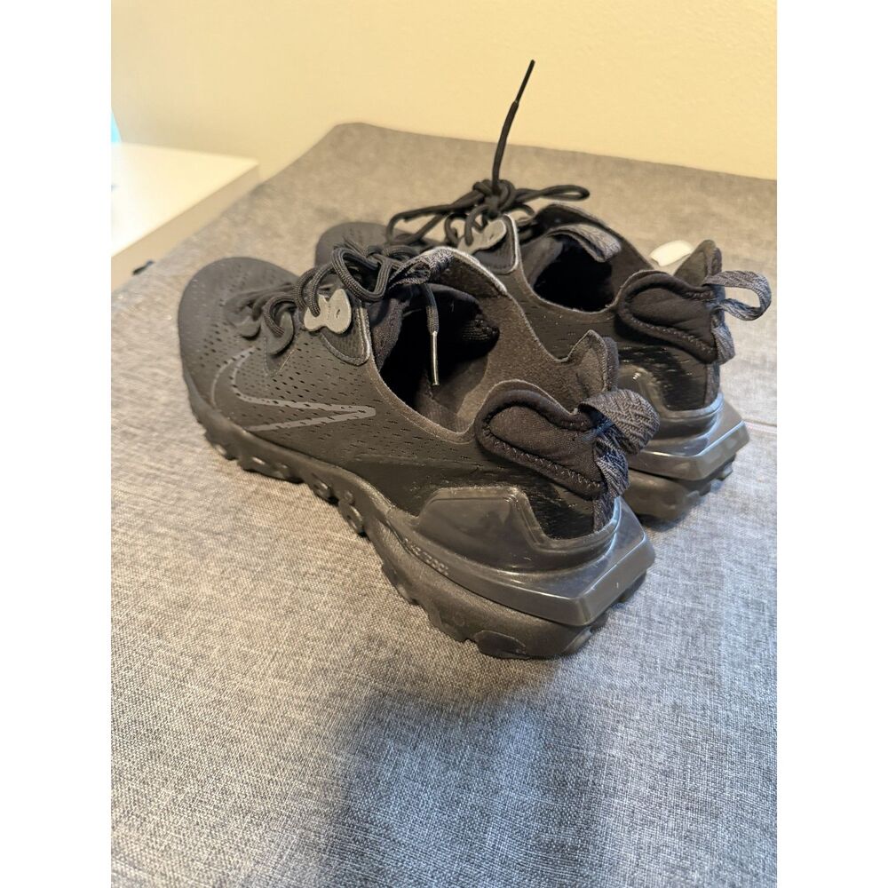 Nike React Vision Triple Black Sneakers size 11 Men